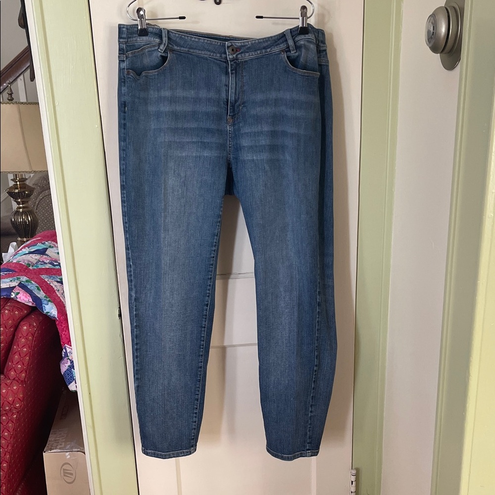 J. Jill Women's Straight Leg Blue Jeans
